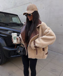 Kurtka Baranek z Eko-Skórą Beżowo-Brązowa CARLA