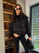 Kurtka z Naturalnym Wypełnieniem Czarna ARLET