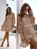 Sukienka ażurowa z paskiem Nude CATALINA