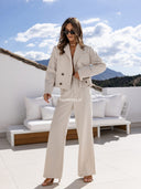 Komplet marynarka i szerokie spodnie Beżowy INSPIRE