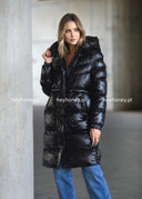 Pikowana kurtka z kapturem Czarna DELIA 