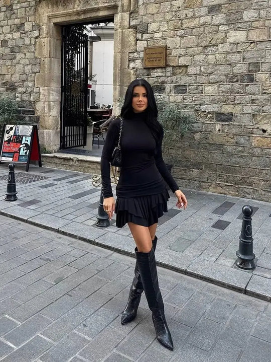 Sukienka mini z długim rękawem Czarna EBONY