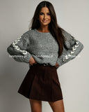 Sweter wełniany z ozdobnymi rękawami Szary LOOP